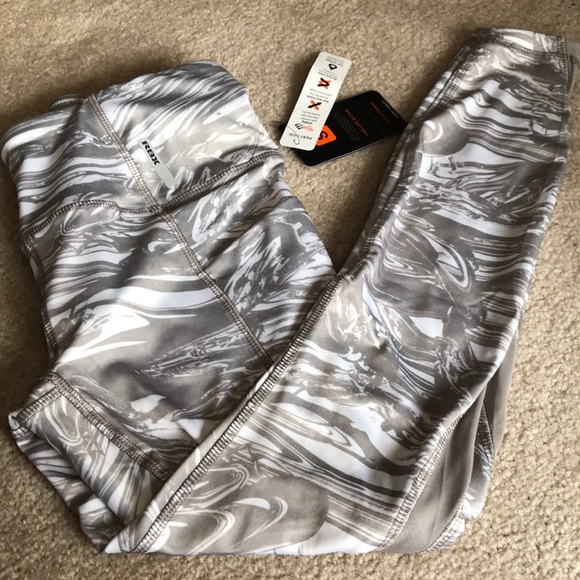 RBX ⅞ Ankle Length Legging - Picture 2 of 5